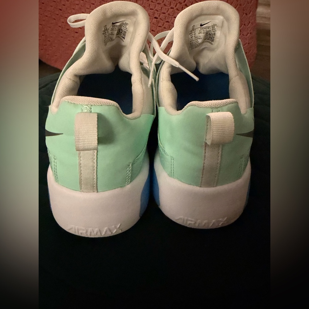 Nike Air Max Bella TR 5 - Picture 3 of 14